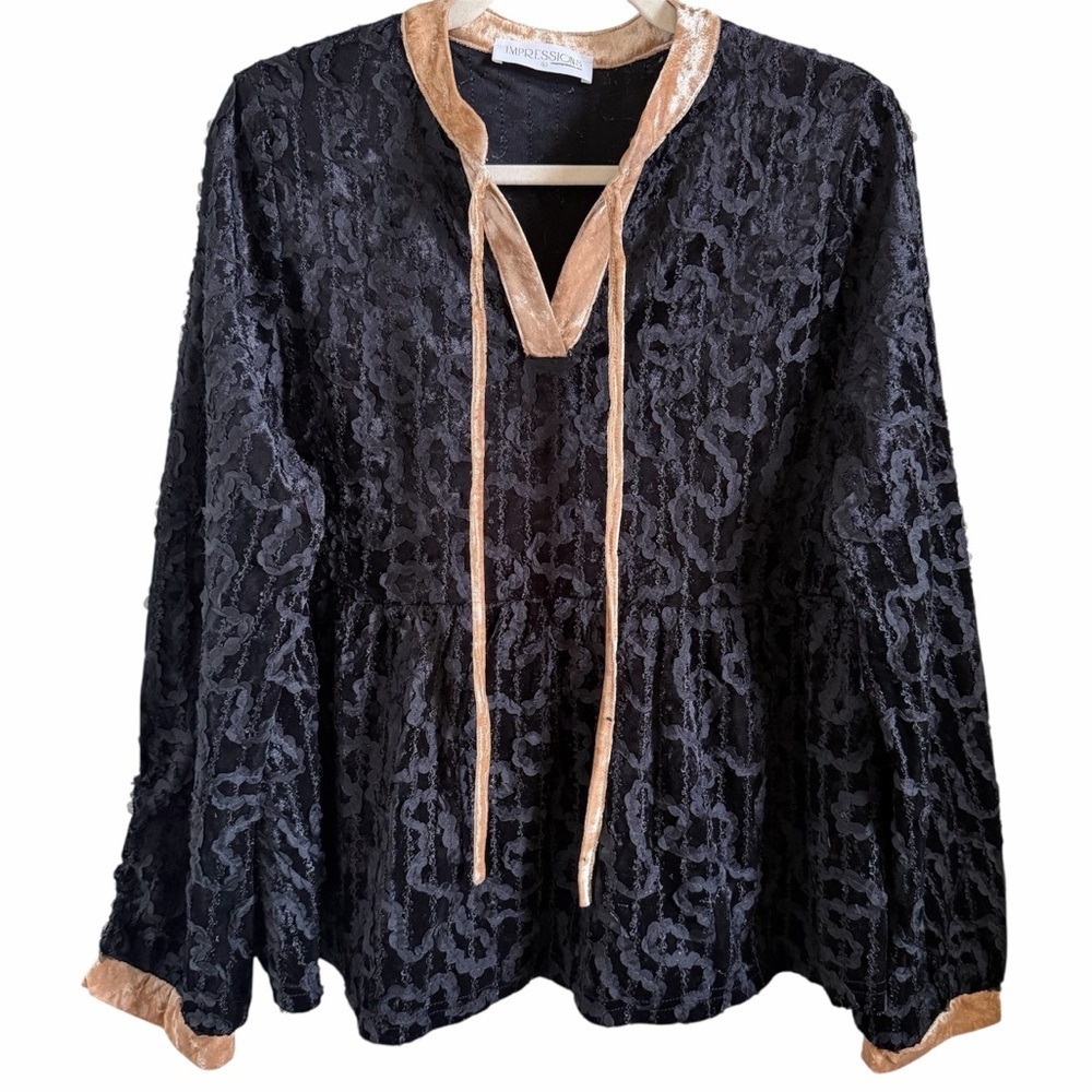 Impressions Black Textured Peplum Blouse - Size L (NEW)